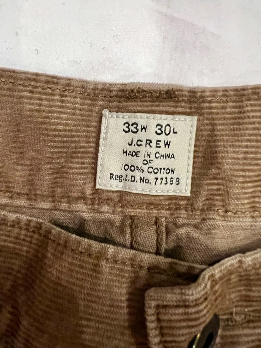 J.Crew Men's Corduroy Pants in Brown. Size 33 W 30L.